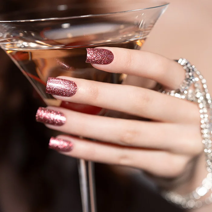 Cherry Christmas Gel Polish 7ml - slika 2